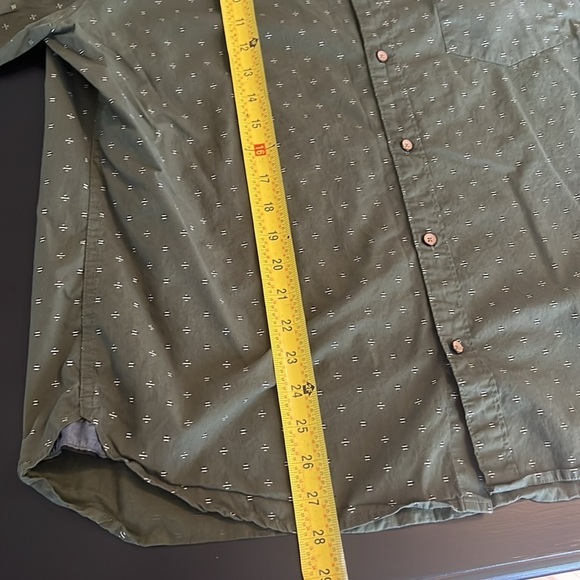 Level ten button-down shirt - Picture 4 of 6